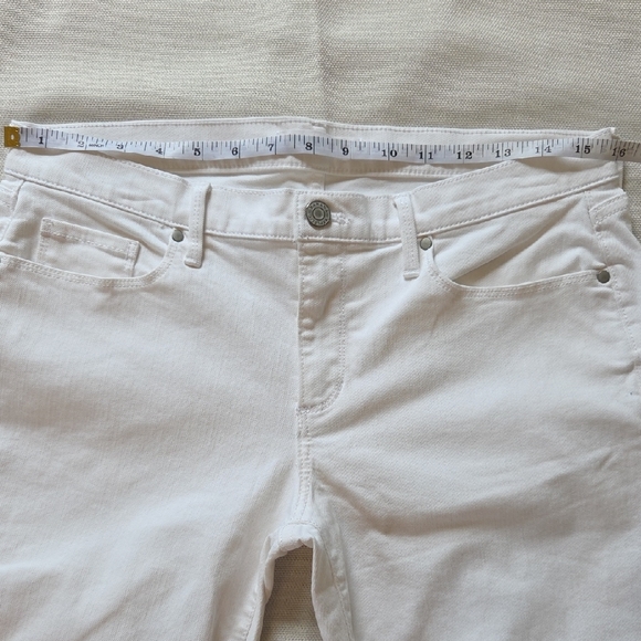 Banana Republic Women's White Skinny Jeans - Picture 8 of 11